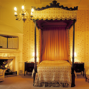 The opportunity to stay in historic accommodation, through the university, and St Johns and St Chad's Colleges.